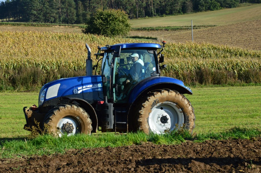 traktory02_700